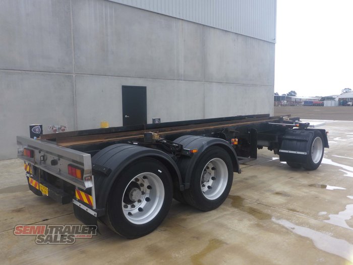 2009 WESE Skip Bin Dog Trailer