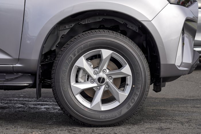 2026 Isuzu MU-X LS-M