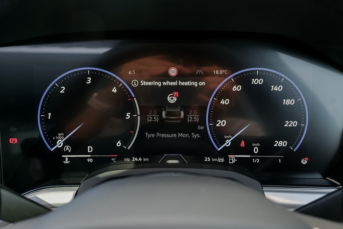 2025 Volkswagen Touareg 210TDI R-Line