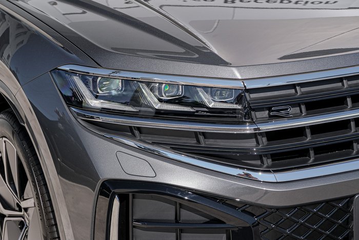 2025 Volkswagen Touareg 210TDI R-Line
