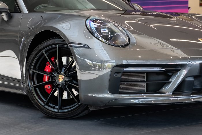 2020 Porsche 911 Carrera S