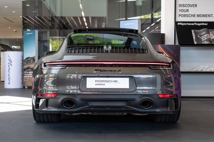 2020 Porsche 911 Carrera S