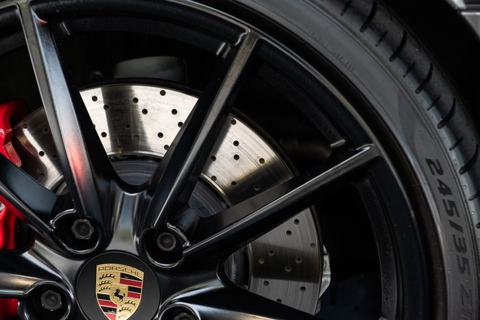 2020 Porsche 911 Carrera S