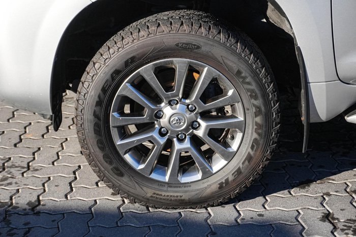 2020 Toyota Landcruiser Prado VX