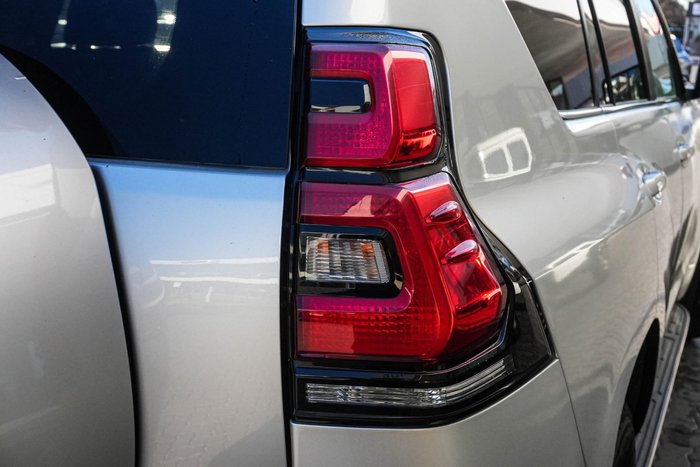 2020 Toyota Landcruiser Prado VX