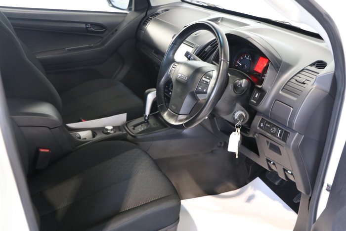 2017 Isuzu D-MAX SX