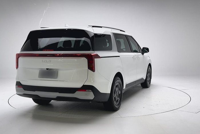 2025 Kia Carnival