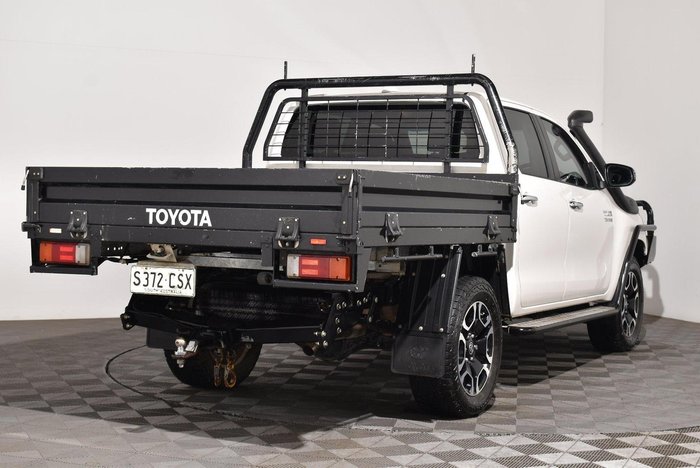 2022 Toyota Hilux SR5