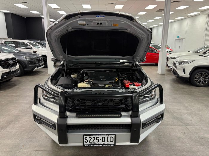 2017 Toyota Hilux SR5