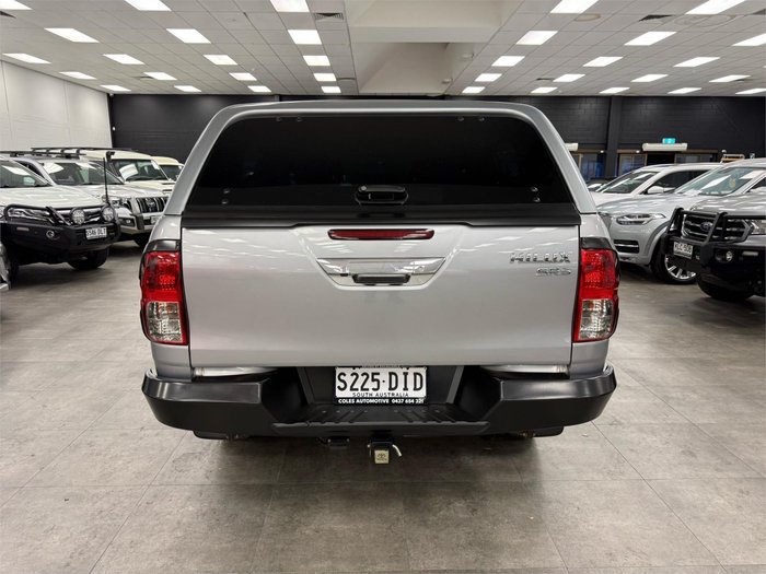 2017 Toyota Hilux SR5