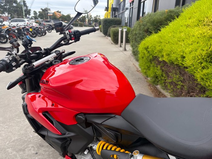 2022 DUCATI STREETFIGHTER V2 Red