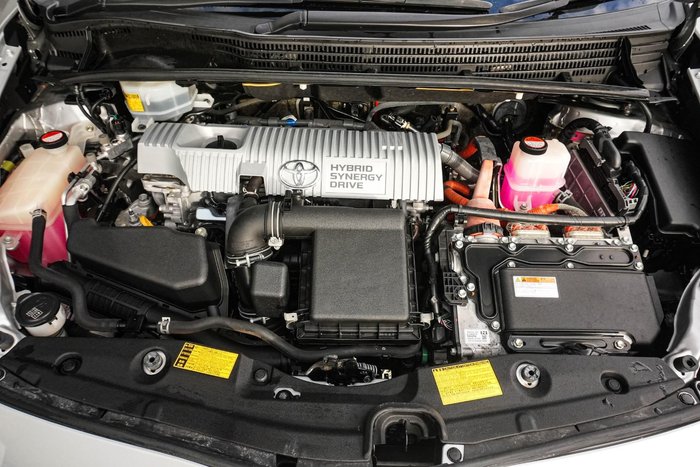 2014 Toyota Prius i-Tech