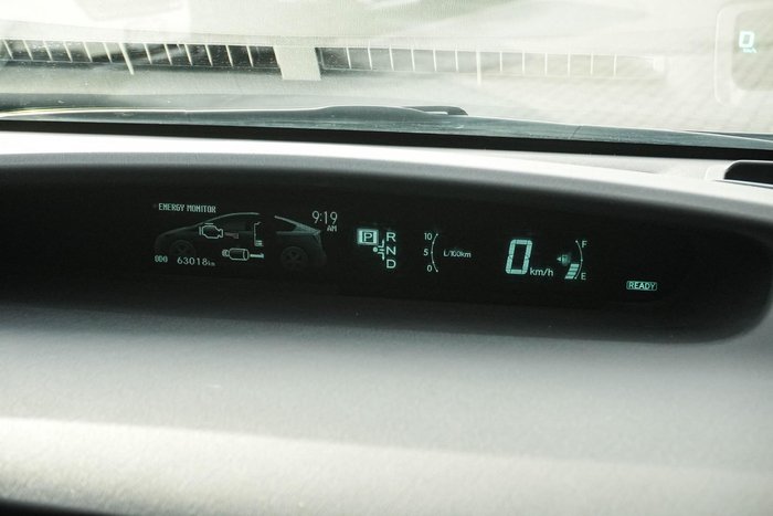 2014 Toyota Prius i-Tech