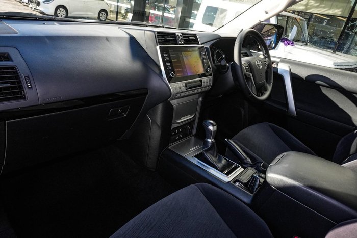 2022 Toyota Landcruiser Prado GXL