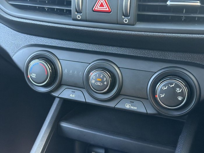 2023 Kia Cerato S
