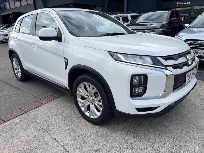 2024 Mitsubishi ASX ES
