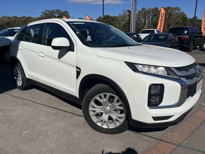 2024 Mitsubishi ASX ES
