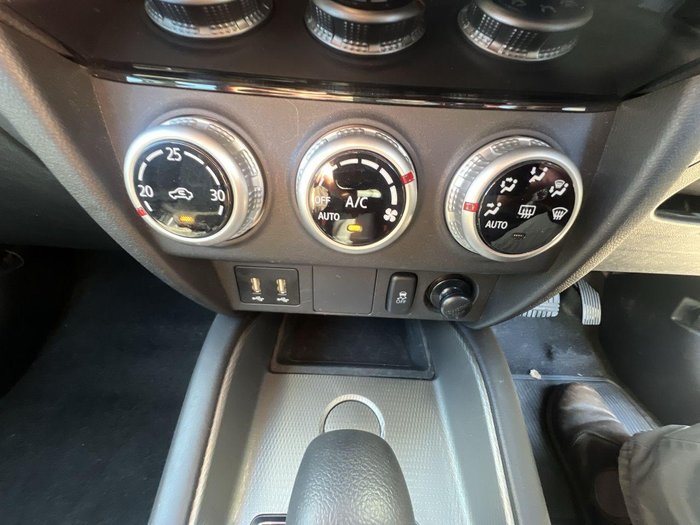 2024 Mitsubishi ASX ES