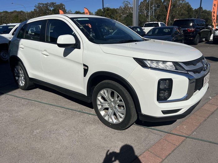 2024 Mitsubishi ASX ES