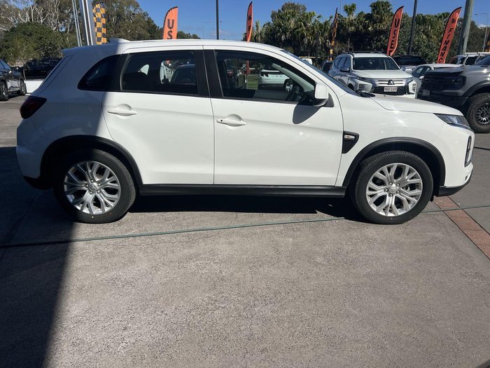 2024 Mitsubishi ASX ES