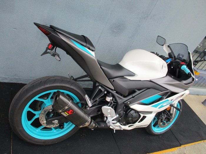 2024 Yamaha YZF-R3 White