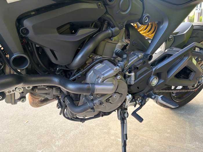 2022 DUCATI MONSTER+ 937 STEALTH Black