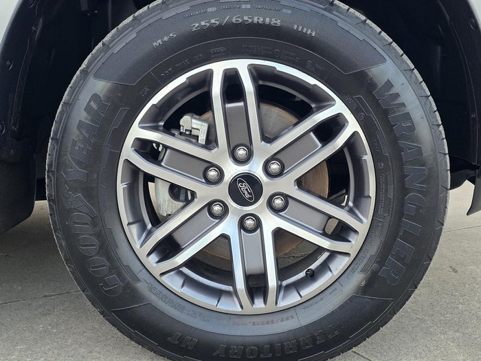 2025 Ford Everest Trend