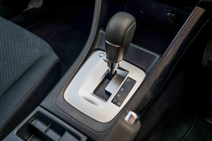 2014 Subaru Impreza 2.0i-L