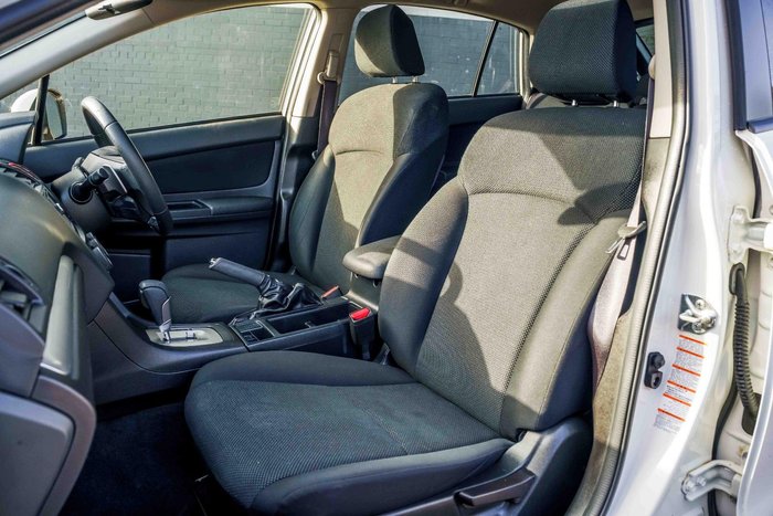 2014 Subaru Impreza 2.0i-L