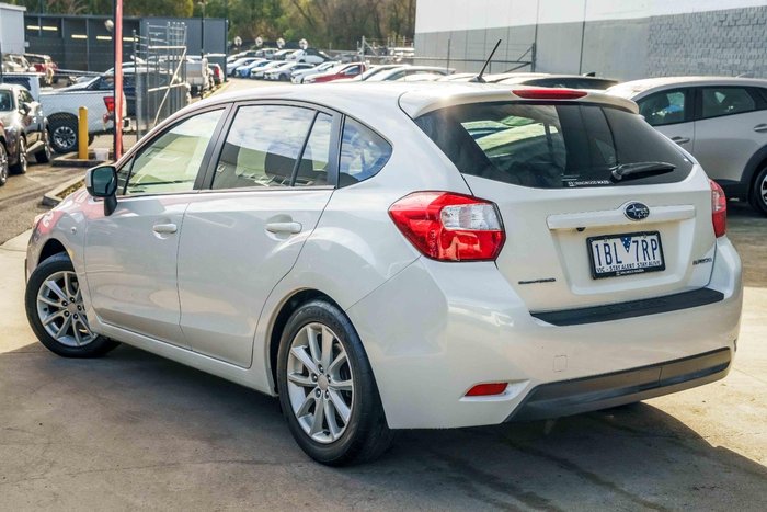 2014 Subaru Impreza 2.0i-L