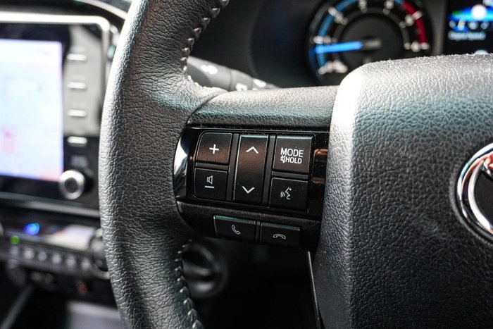 2022 Toyota Hilux Rogue