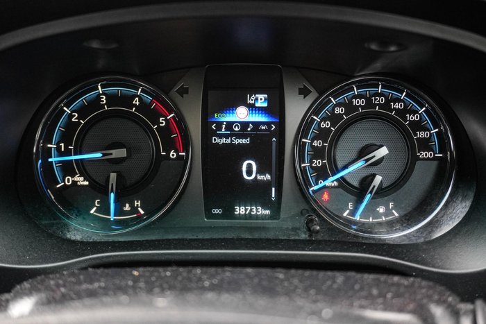 2022 Toyota Hilux Rogue