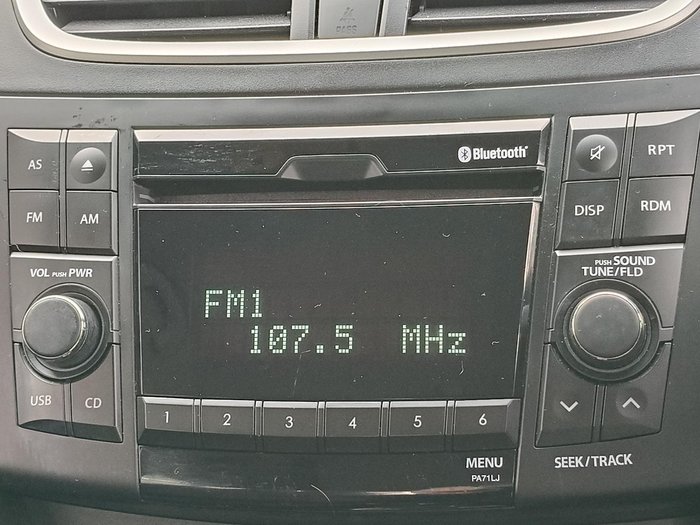 2014 Suzuki Swift GL FZ MY14 Snow White