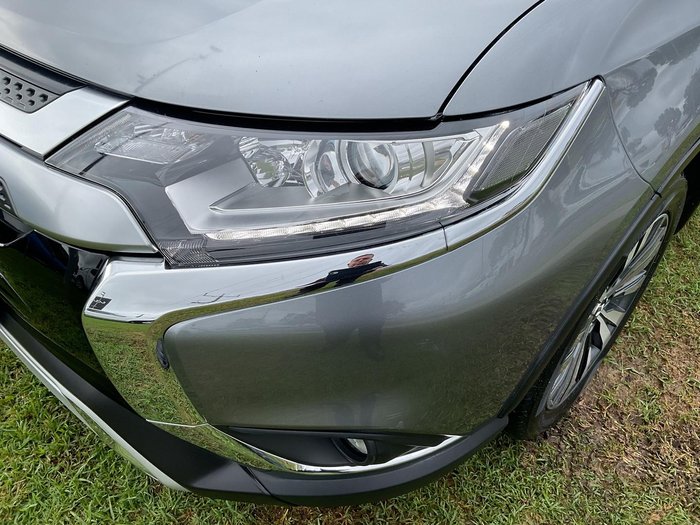 2020 Mitsubishi Outlander LS