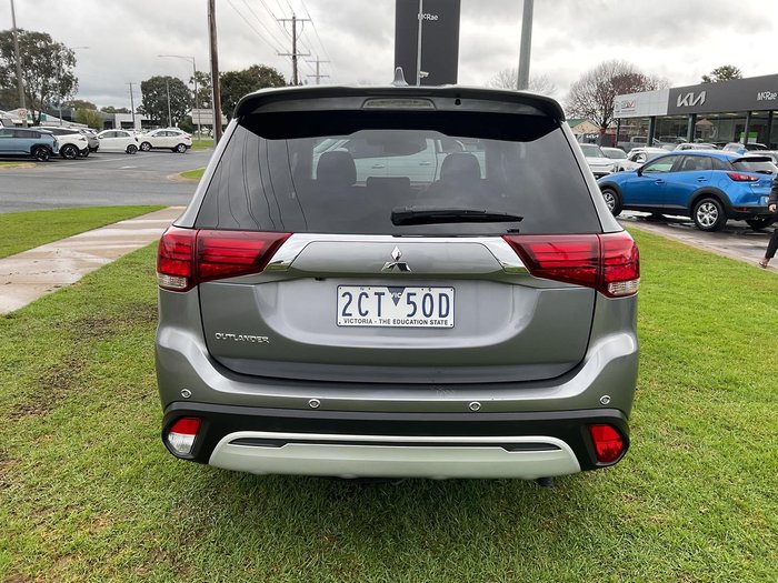 2020 Mitsubishi Outlander LS