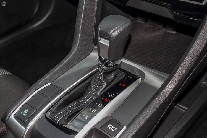 2019 Honda Civic VTi-L