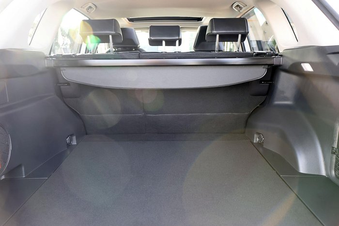 2023 Toyota RAV4 Cruiser MXAA52R White