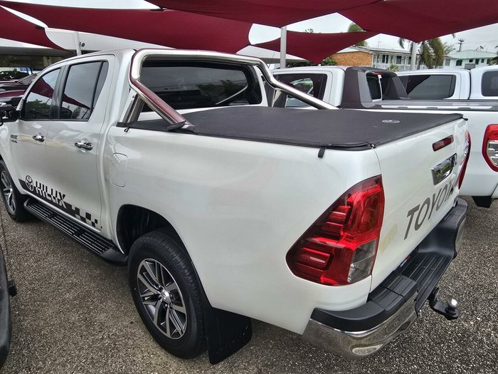2017 Toyota Hilux SR5