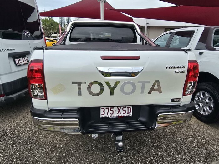 2017 Toyota Hilux SR5