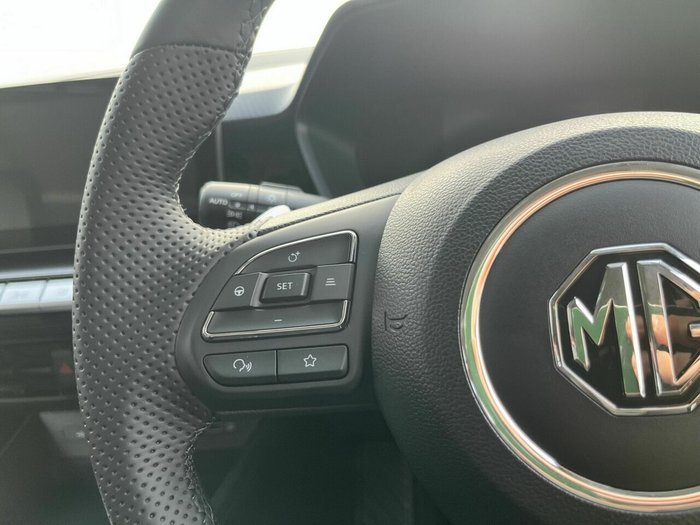 2025 MG MG5 Essence