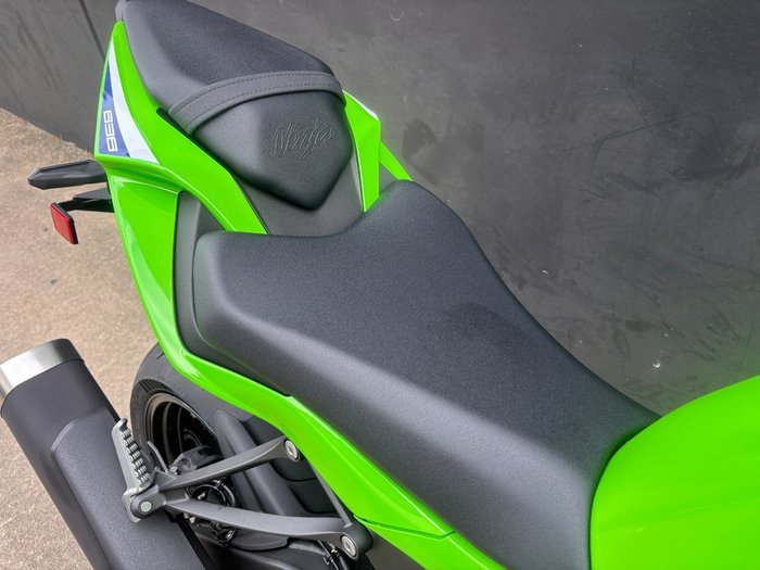 2026 Kawasaki 2026 Kawasaki 636CC Ninja ZX-6R GREEN