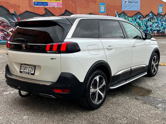 2018 Peugeot 5008 GT