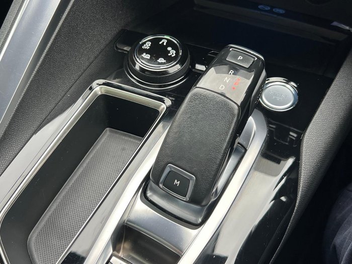 2018 Peugeot 5008 GT