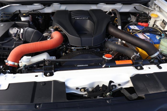 2021 Isuzu MU-X LS-M