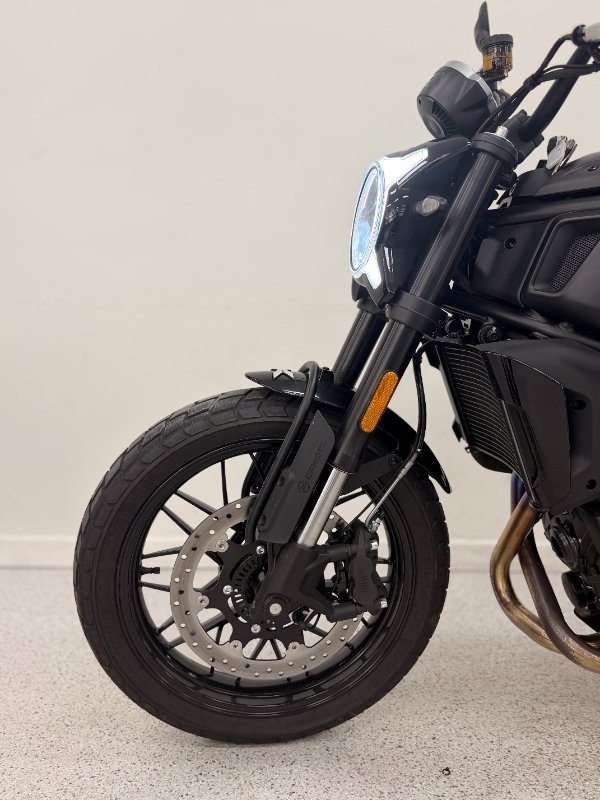 2024 CFMOTO CL-X SPORT Black