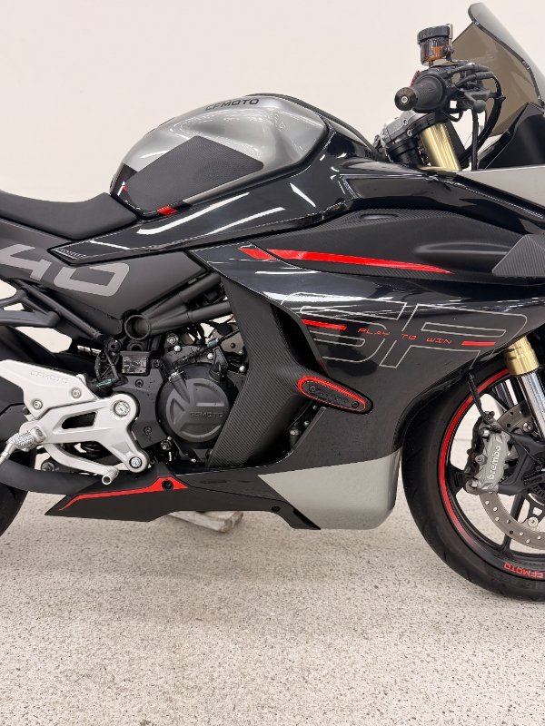 2024 CFMOTO 450 SR ABS Black