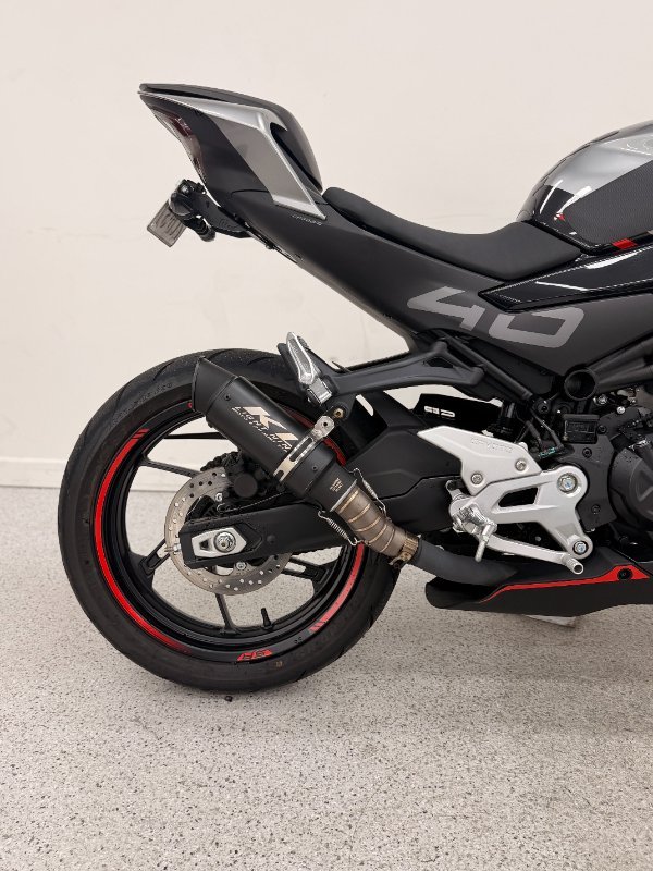 2024 CFMOTO 450 SR ABS Black