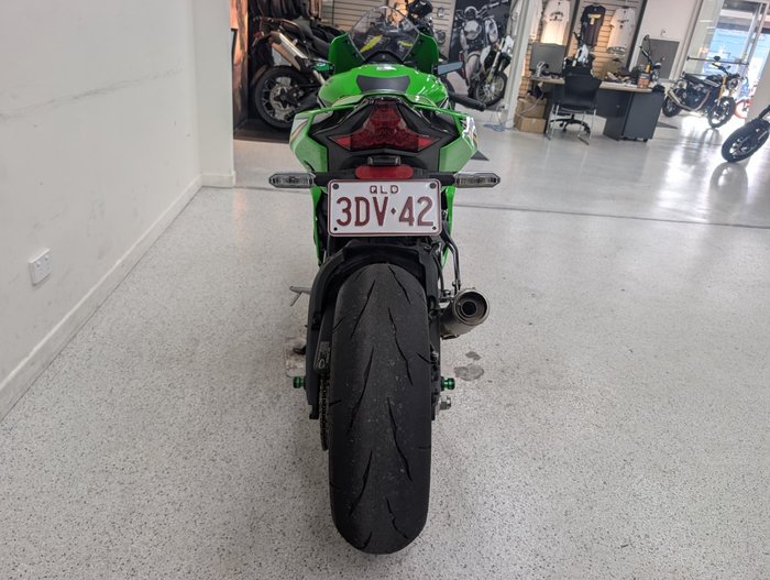 2025 Kawasaki NINJA ZX-10R Green