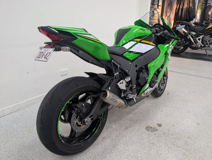 2025 Kawasaki NINJA ZX-10R Green
