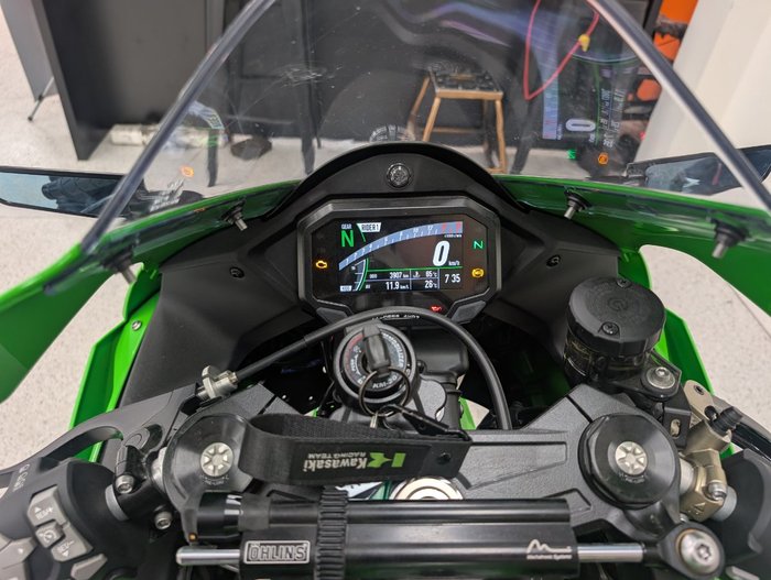 2025 Kawasaki NINJA ZX-10R Green